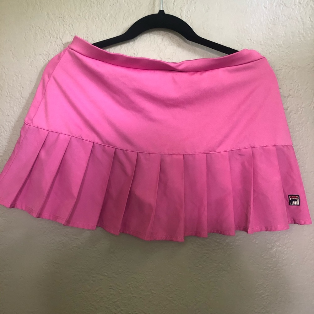 Cute Fila tennis skort